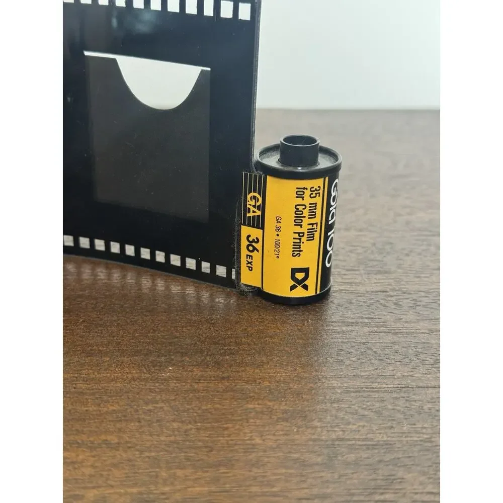 Y2K Vintage Kodak Filmstrip Novelty Picture Frame 5 Slot Wave Glamour Shots
